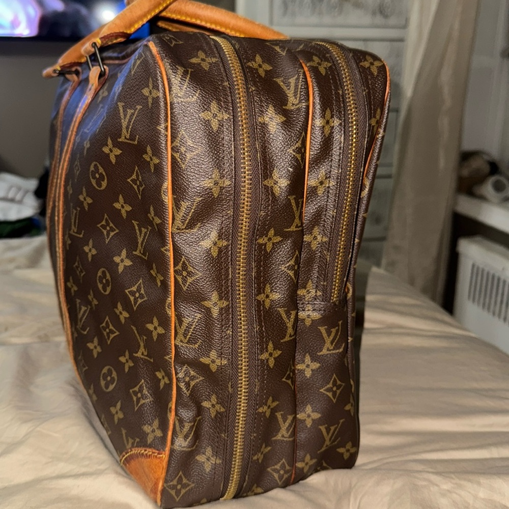 Louis Vuitton Brown Monogram suitcase with Leather Trim - Picture 3 of 16